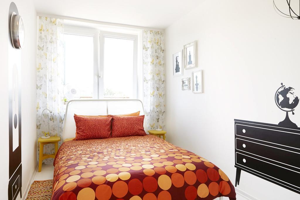 Lovely Sunny Flat In City Center Varsavia Camera foto