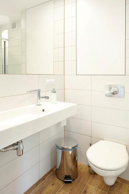 Lovely Sunny Flat In City Center Varsavia Camera foto